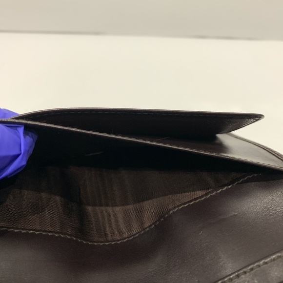 Gucci Brown Bifold Long Wallet Sku#85426 (Gently used, scratches) - Picture 11 of 14